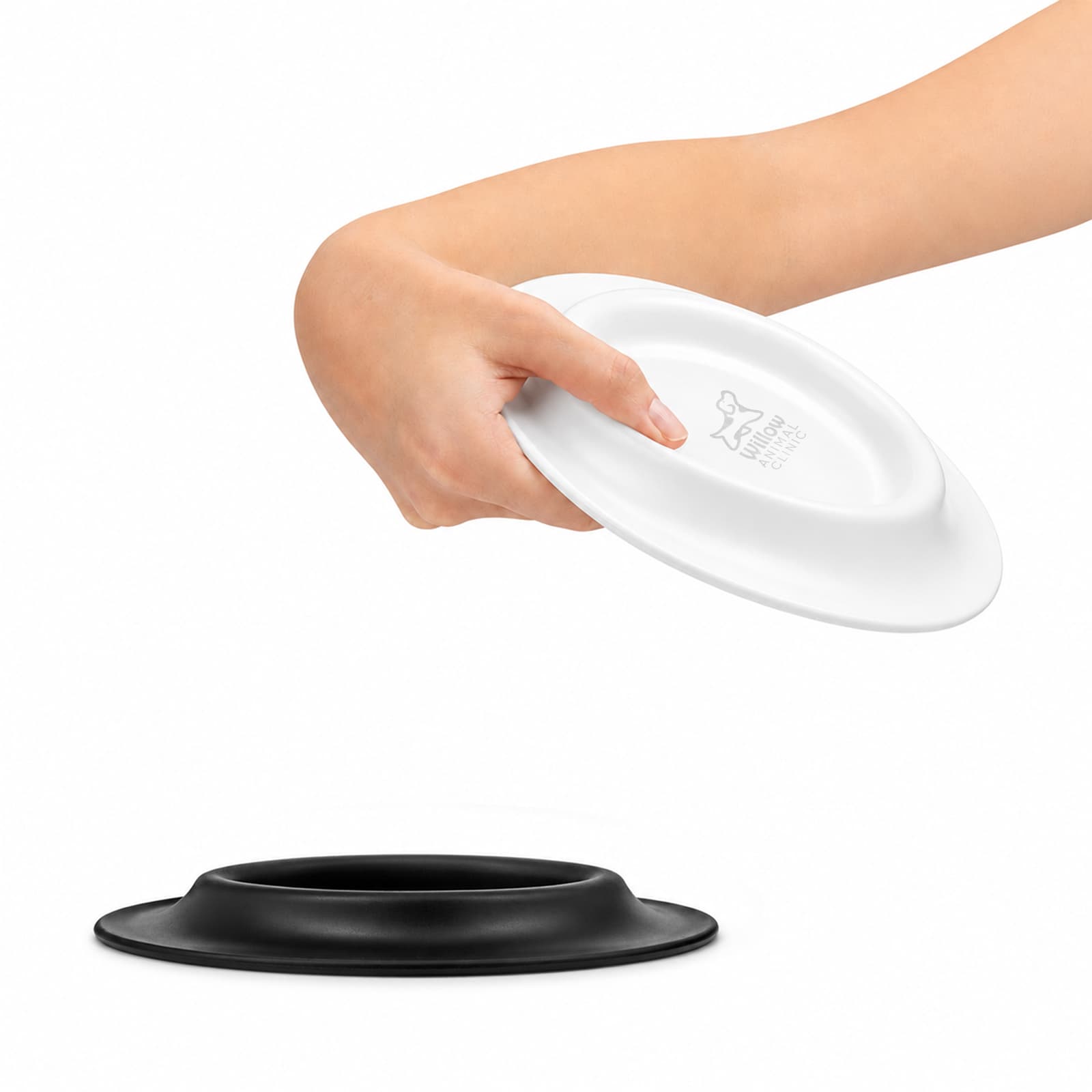 Sip n Fly Pet Bowl-Active Image