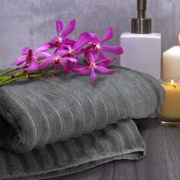 Palms Luxury Towel - image 5