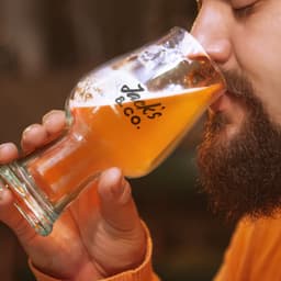 Luigi Bormioli Birratique Beer Glass - image 4
