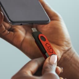 Helix 16GB Dual Flash Drive - image 7