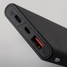 Dash 18W PD Power Bank - image 6
