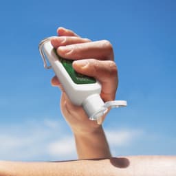 SPF 50+ Sun Gel 50ml Tube with Carabiner - image 4